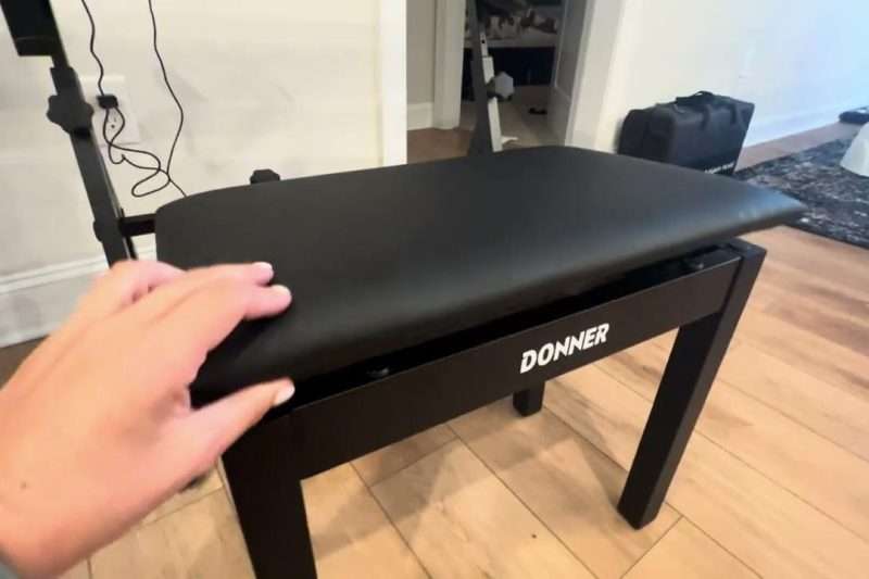 4 Best Piano Benches With Storage (Fit & Safety Guide)