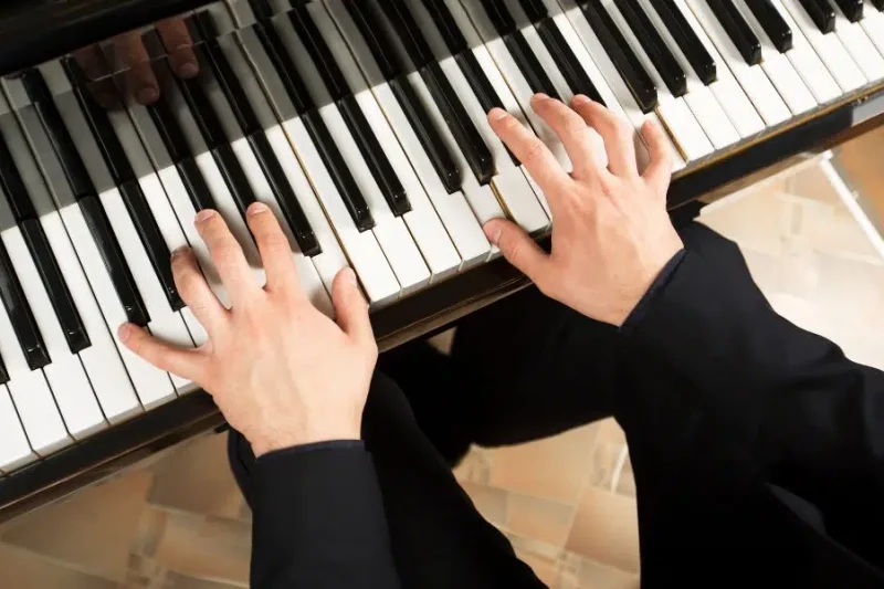 Graded Hammer vs. Semi-Weighted Keys: Which Action Do You Need?